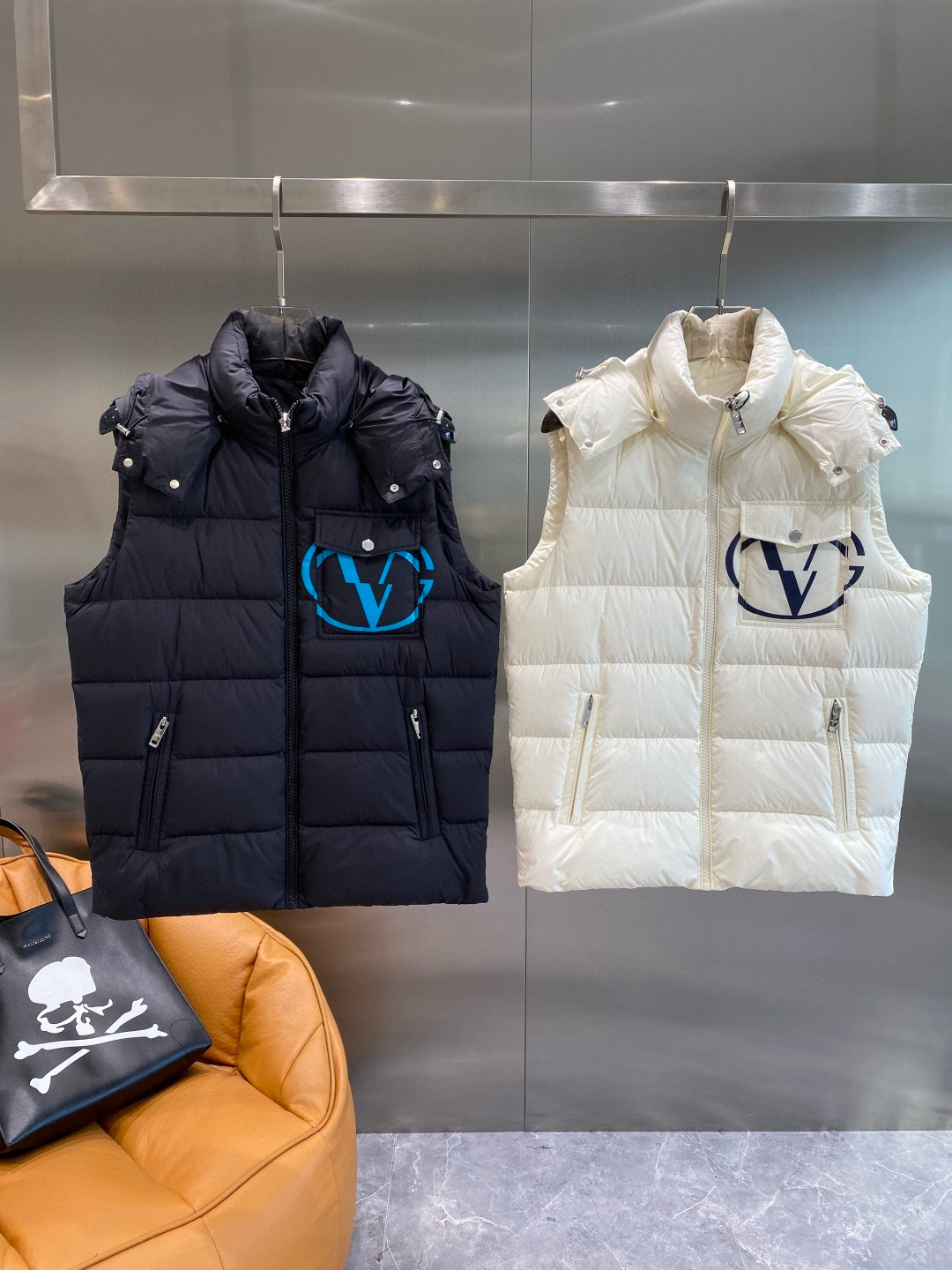 발렌티노 2컬러 남자 조끼