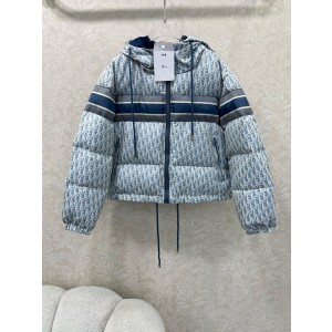 디올 여자 패딩