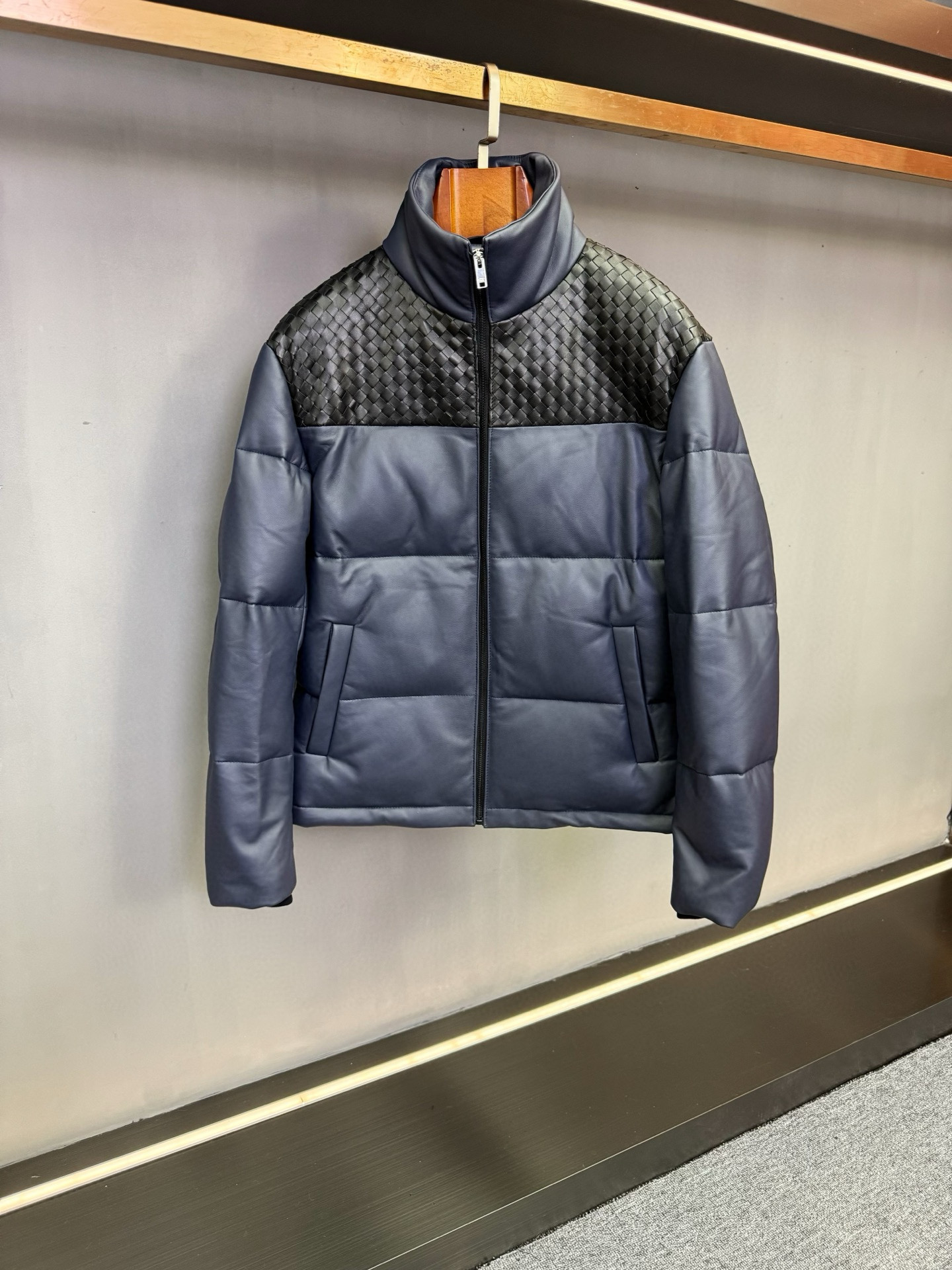 보테가베네타 남자 패딩