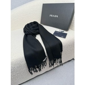 프라다 스카프