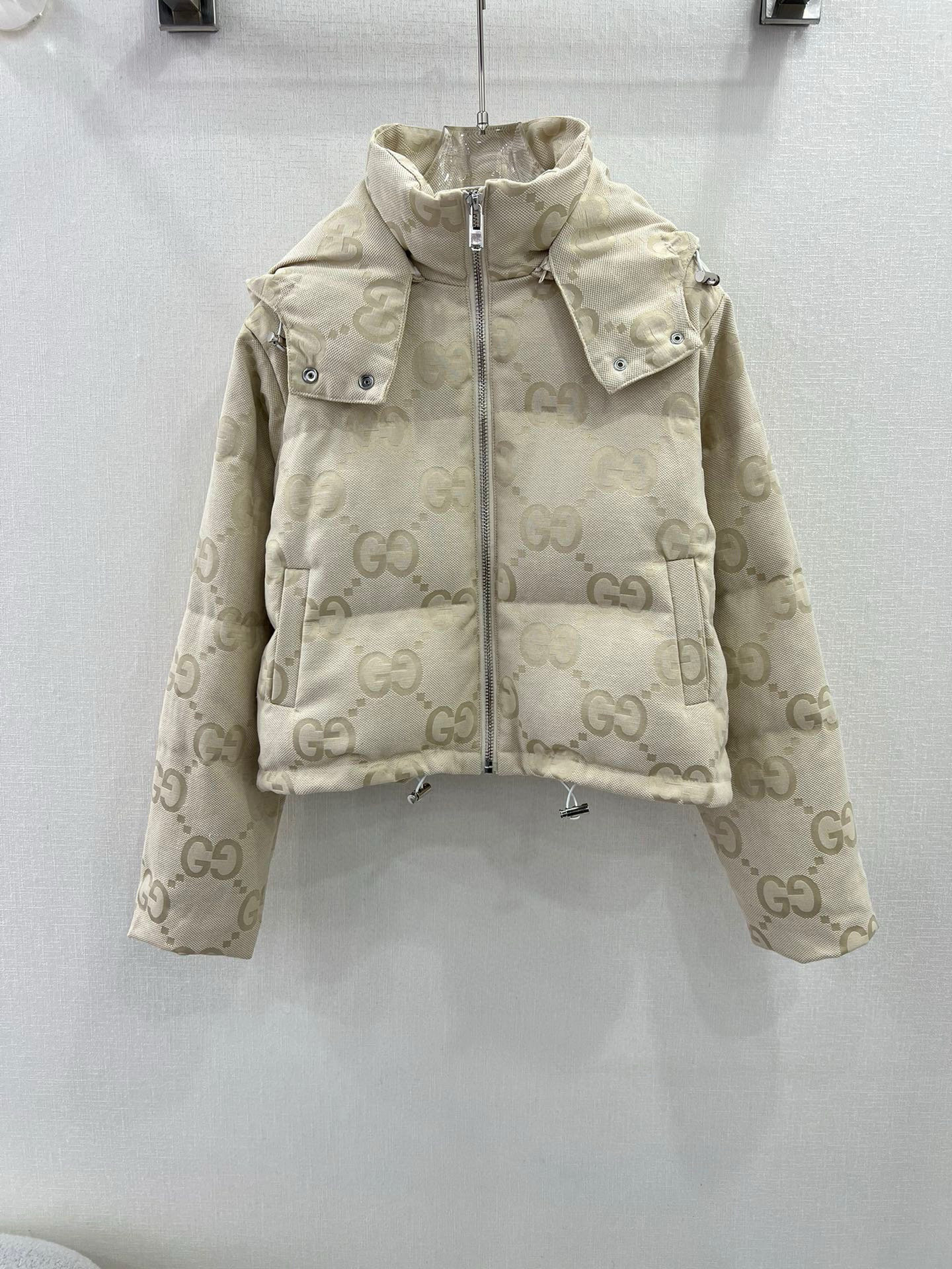 구찌 여자 패딩