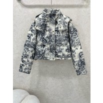 디올 여자 패딩