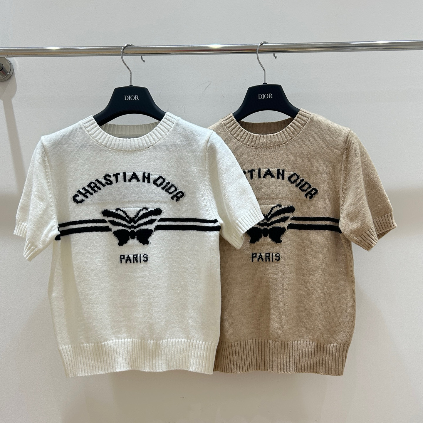 디올 2컬러 여자 반팔