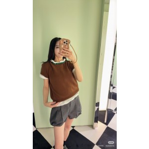 프라다 2컬러 여자 반팔