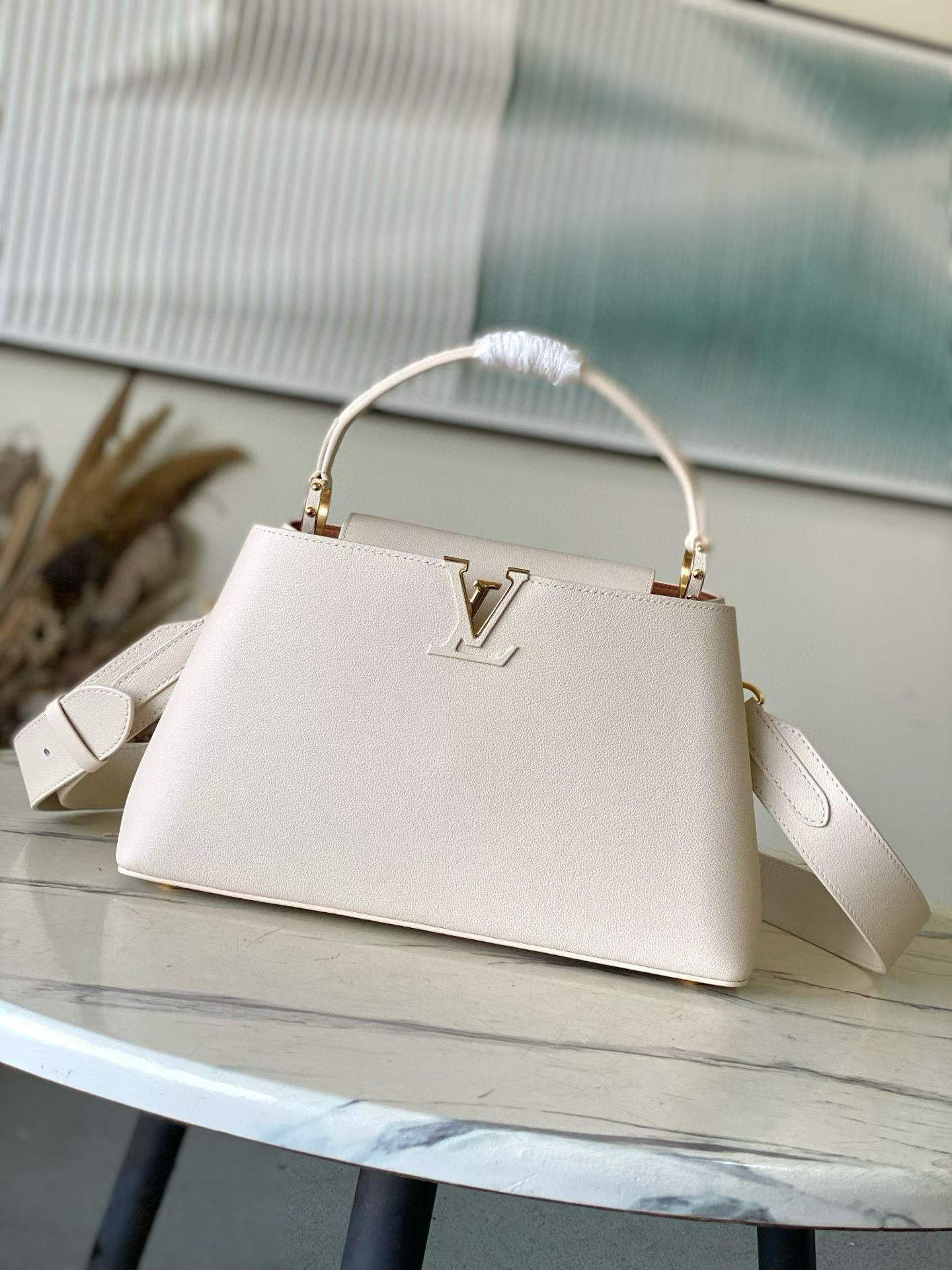 루이비통 M14979 미디움 여자가방