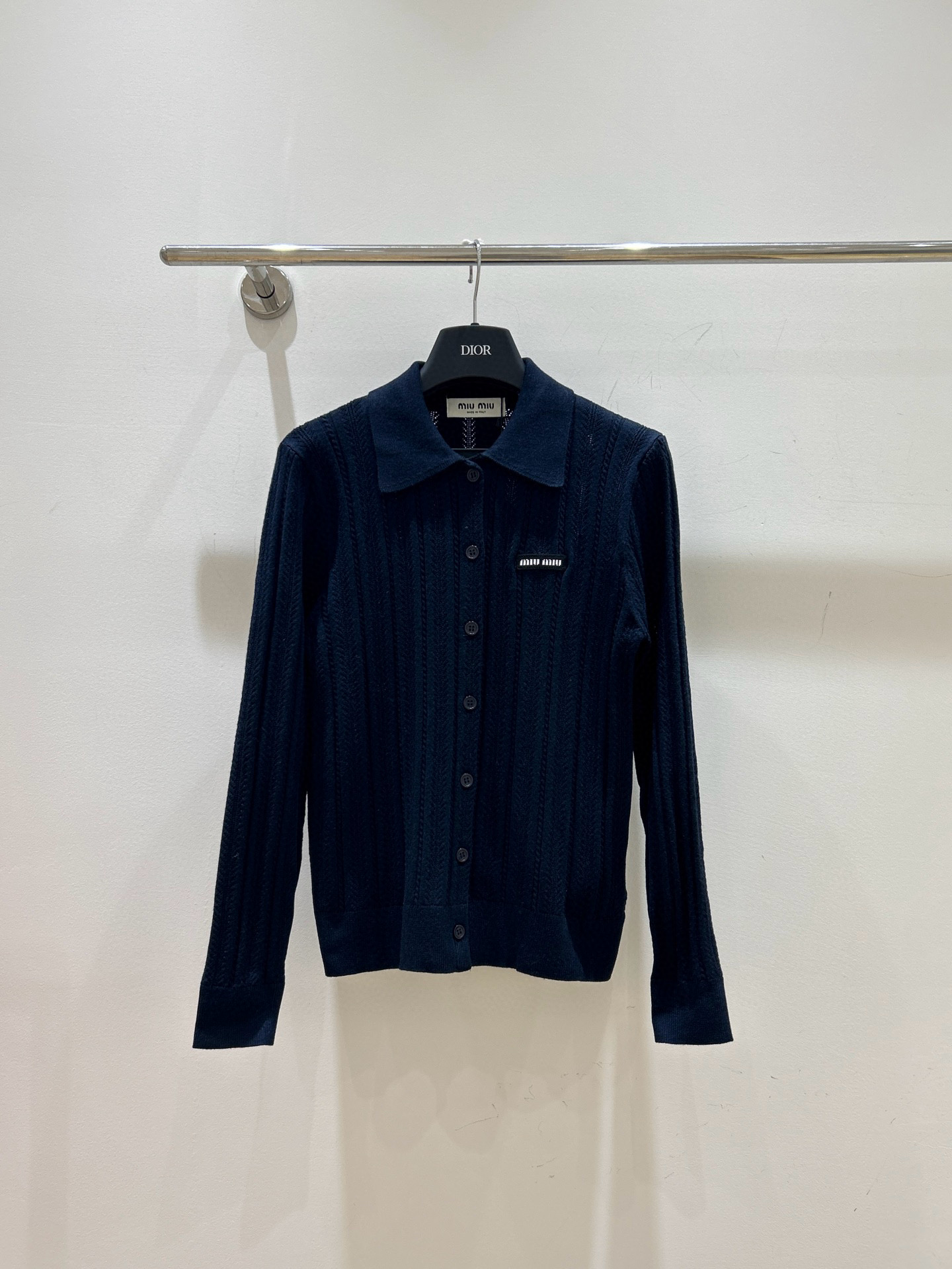 미우미우 2컬러 여자 셔츠