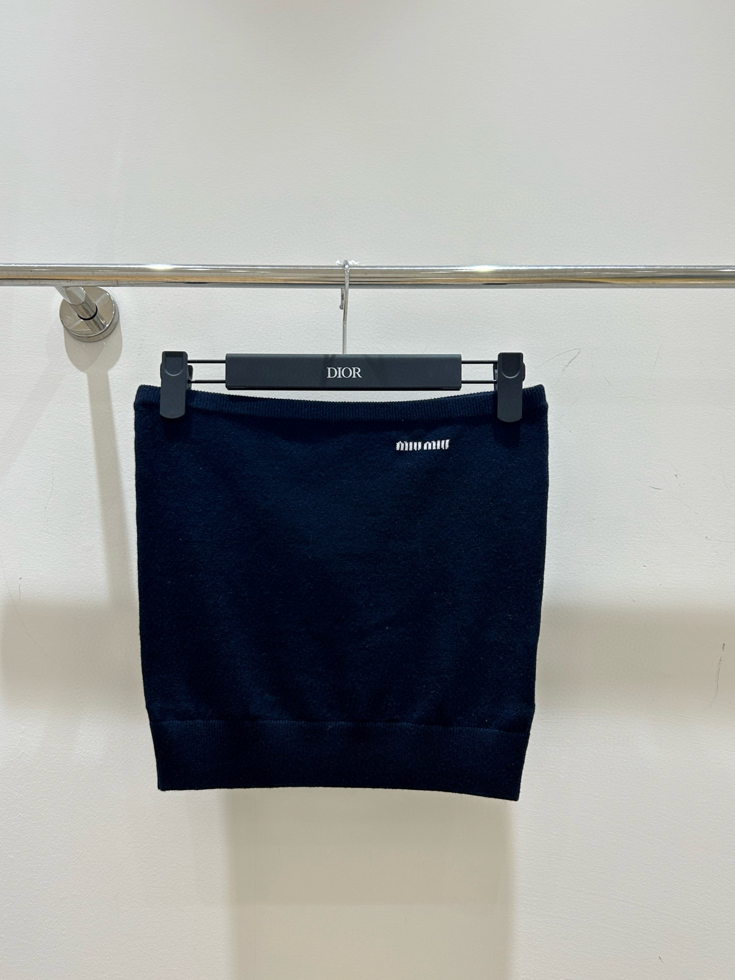 미우미우 2컬러 여자 가슴 막이 반팔티