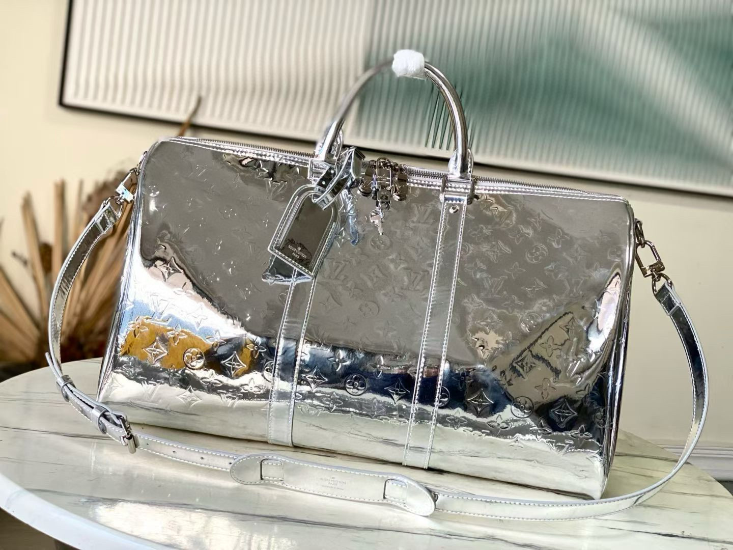 루이비통 M26766 여행가방