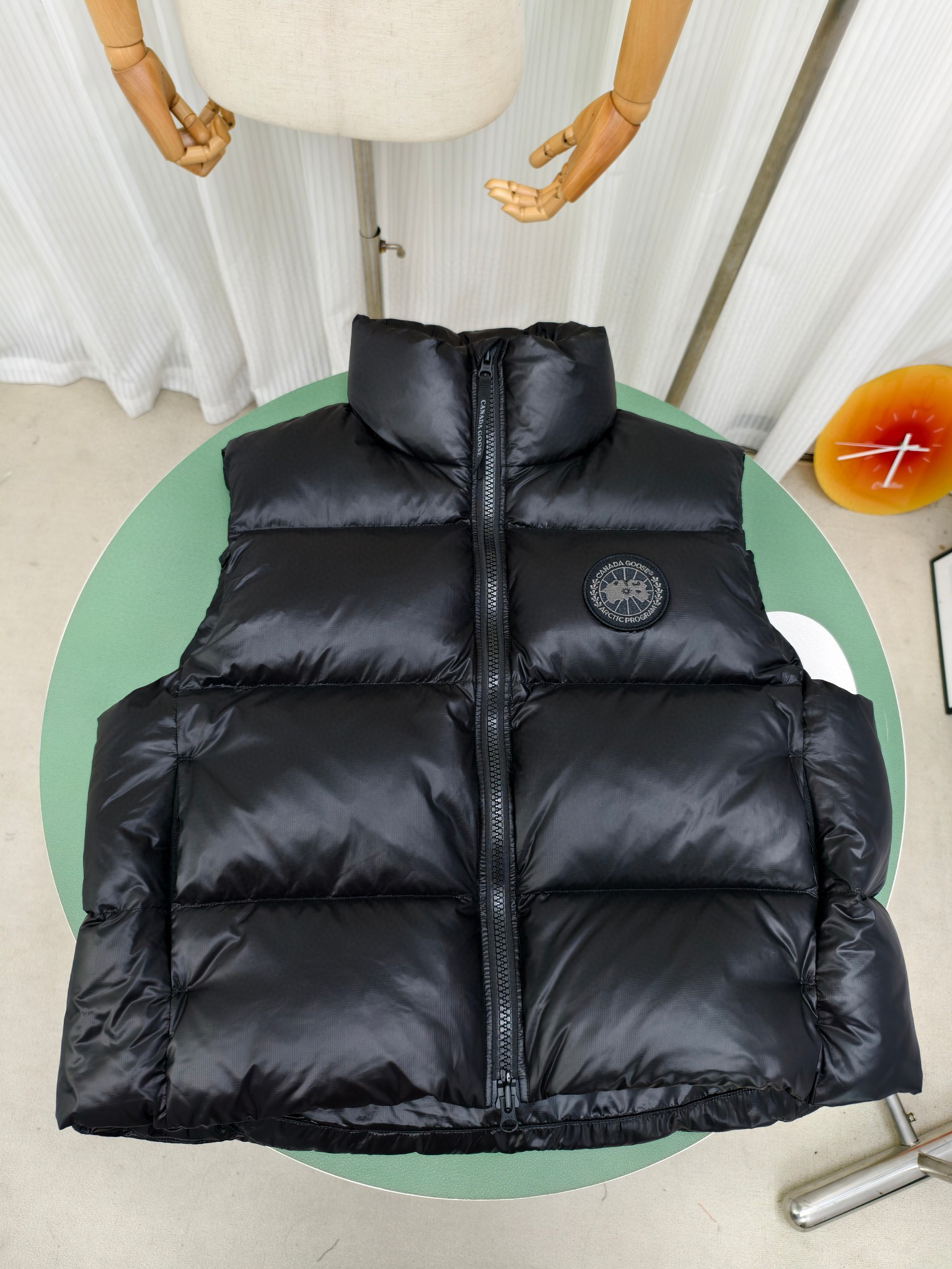 캐나다구스 남녀공용 조끼