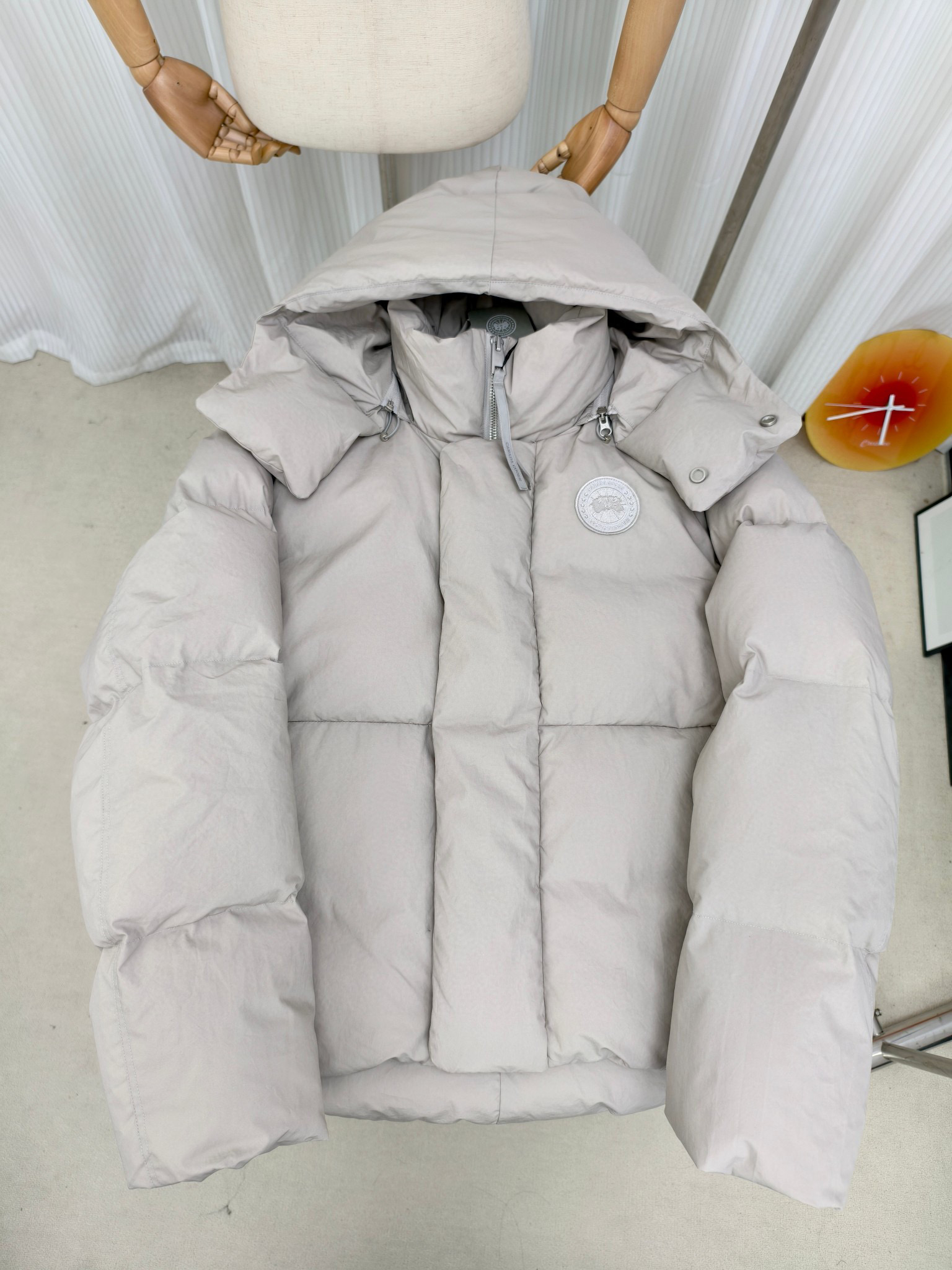 캐나다구스 남녀공용 패딩