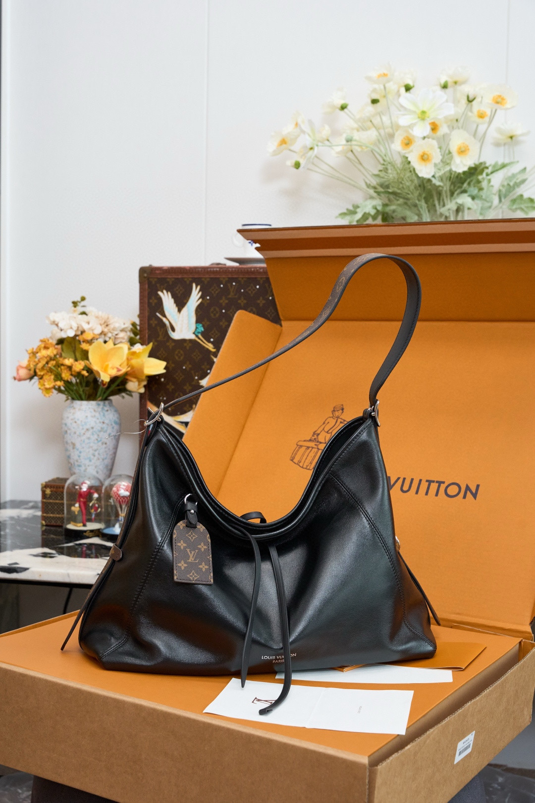 루이비통 M25143 여자가방