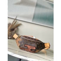 루이비통 M15271 벨트백-힙색-허리가방