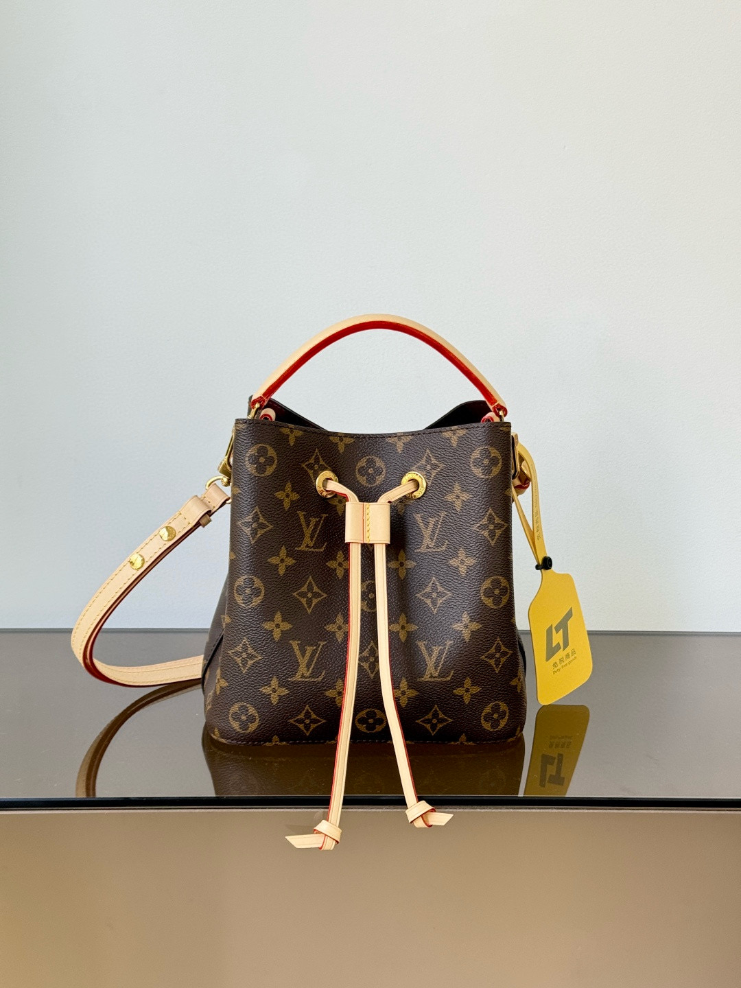 루이비통 M46581 여자가방