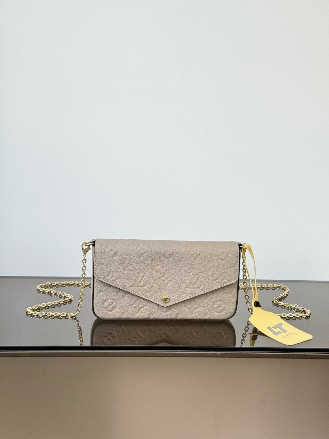 루이비통 M82609 여자가방