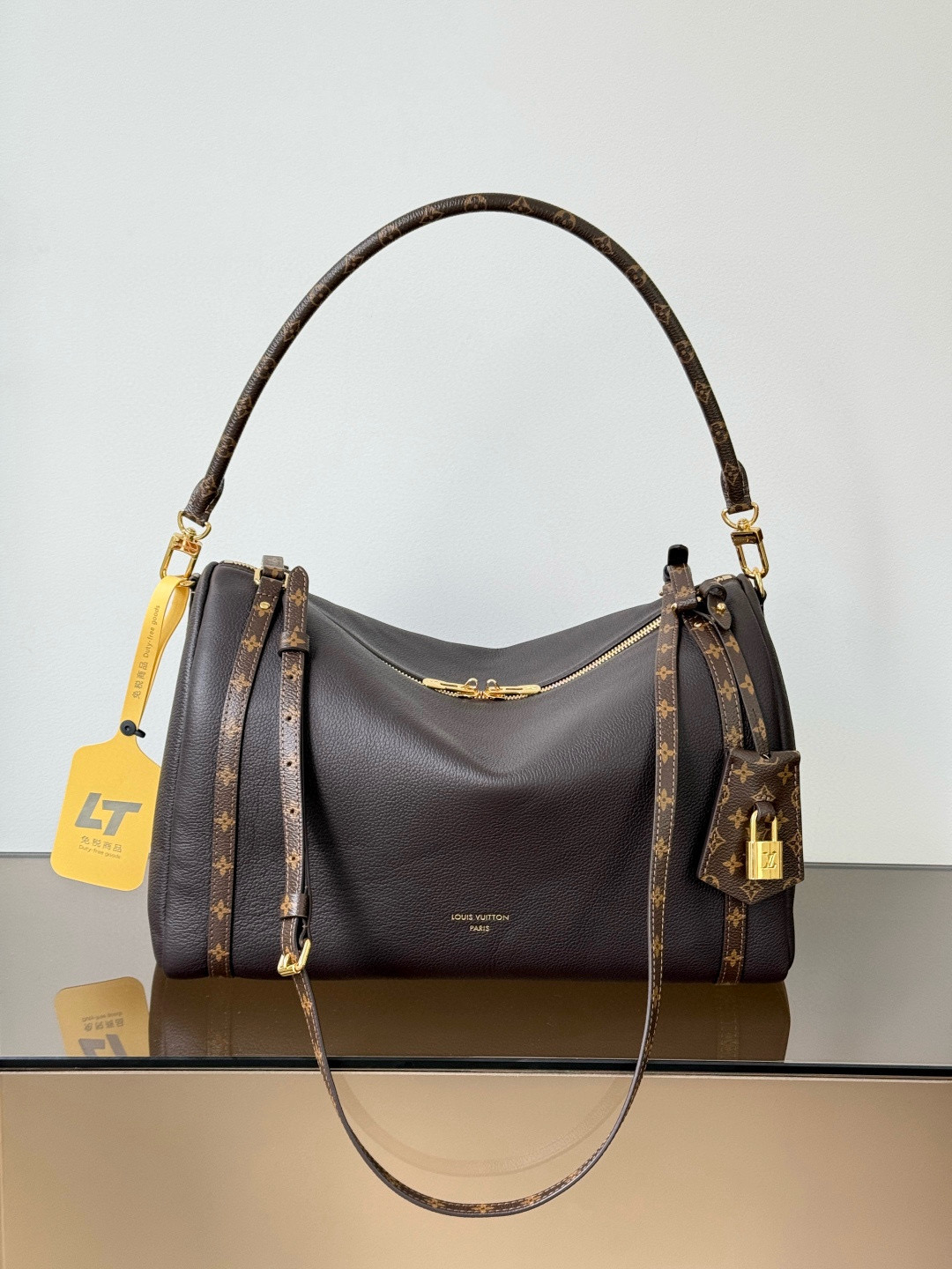 루이비통 M26397 여자가방