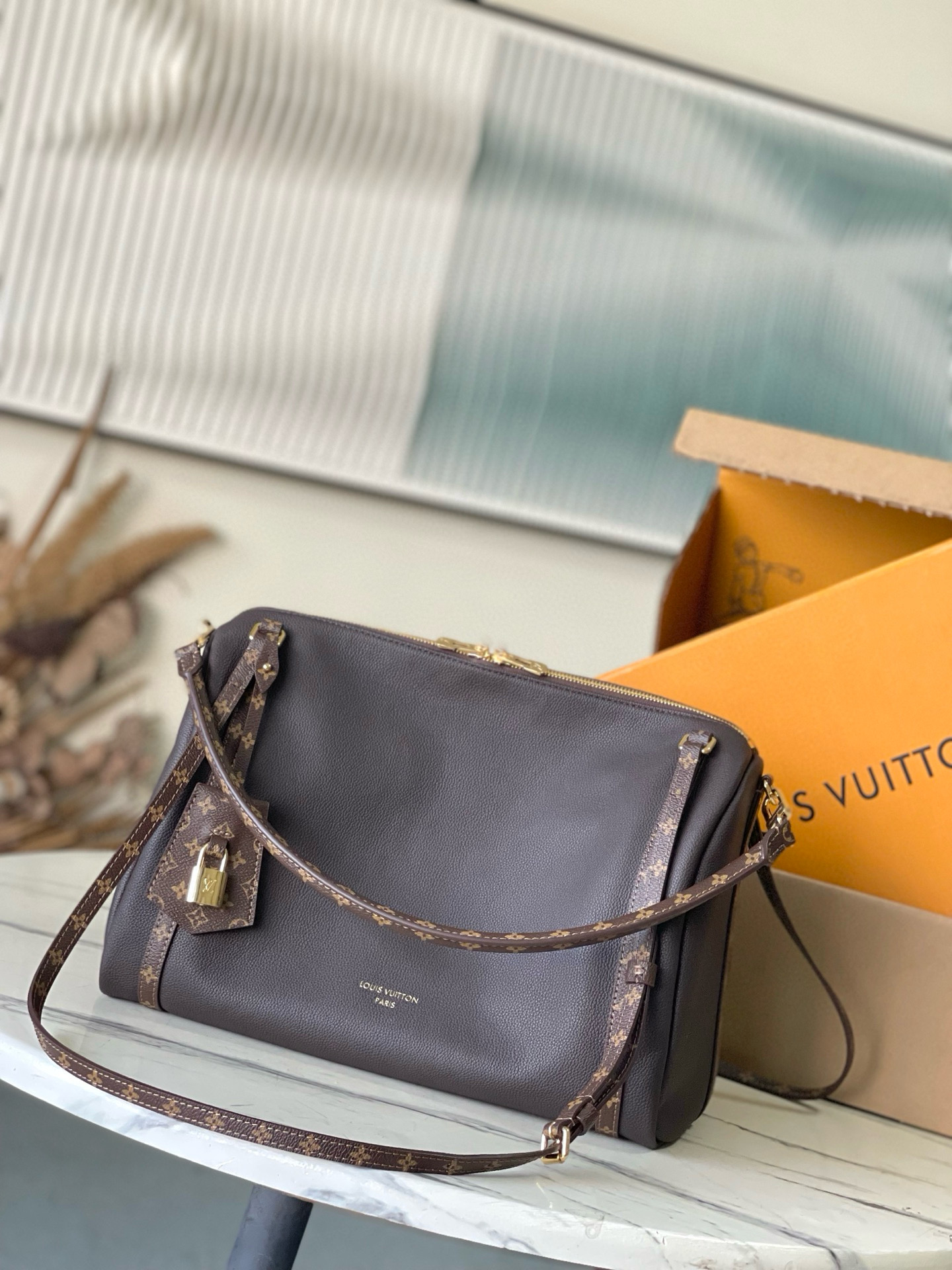 루이비통 M26397 여자가방