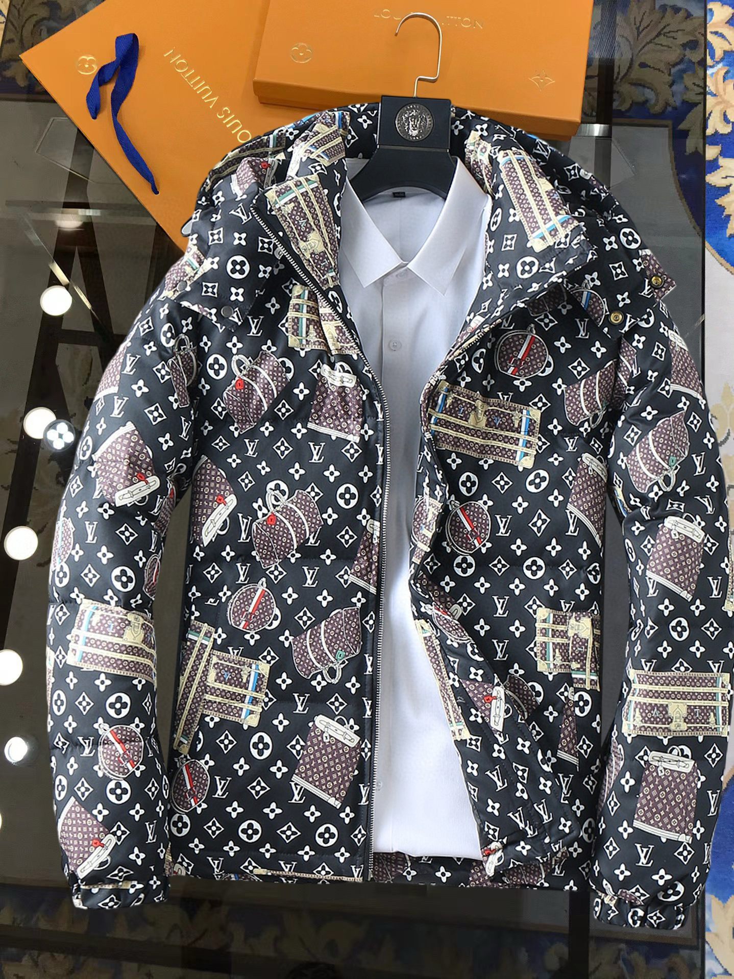 루이비통 남자 패딩