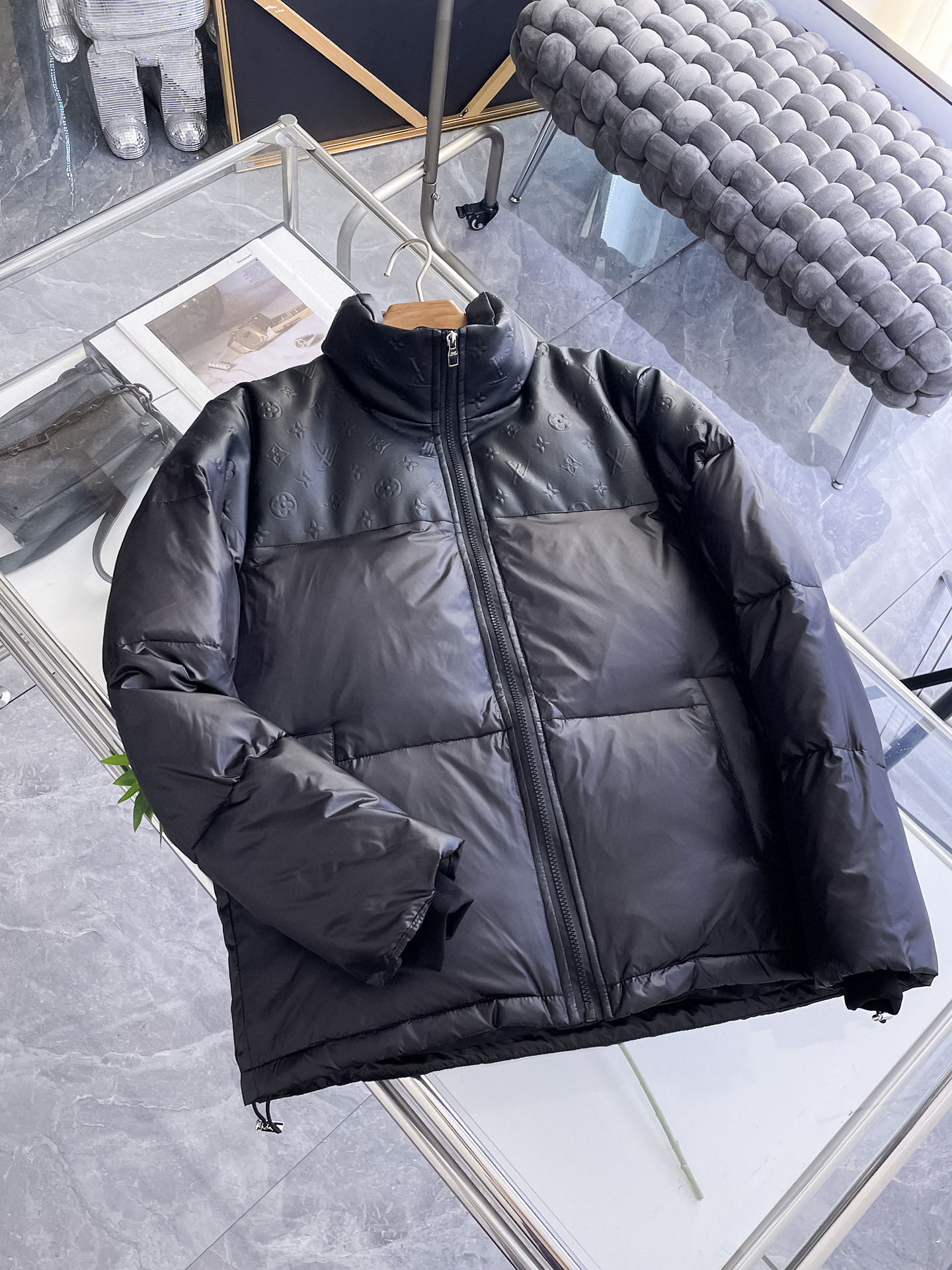 루이비통 남자 패딩