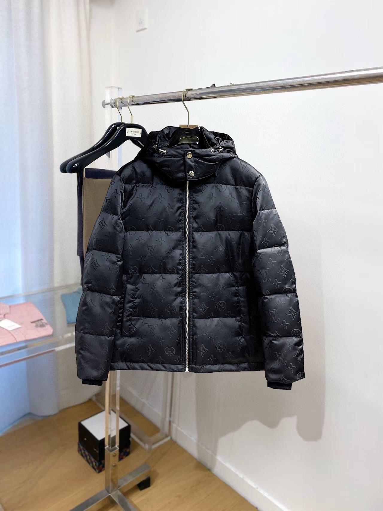 루이비통 남자 패딩