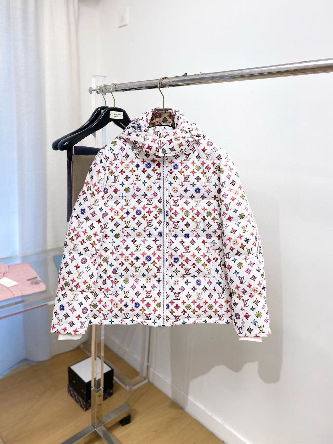 루이비통 남자 패딩