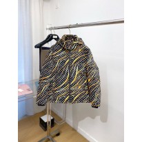 루이비통 남자 패딩