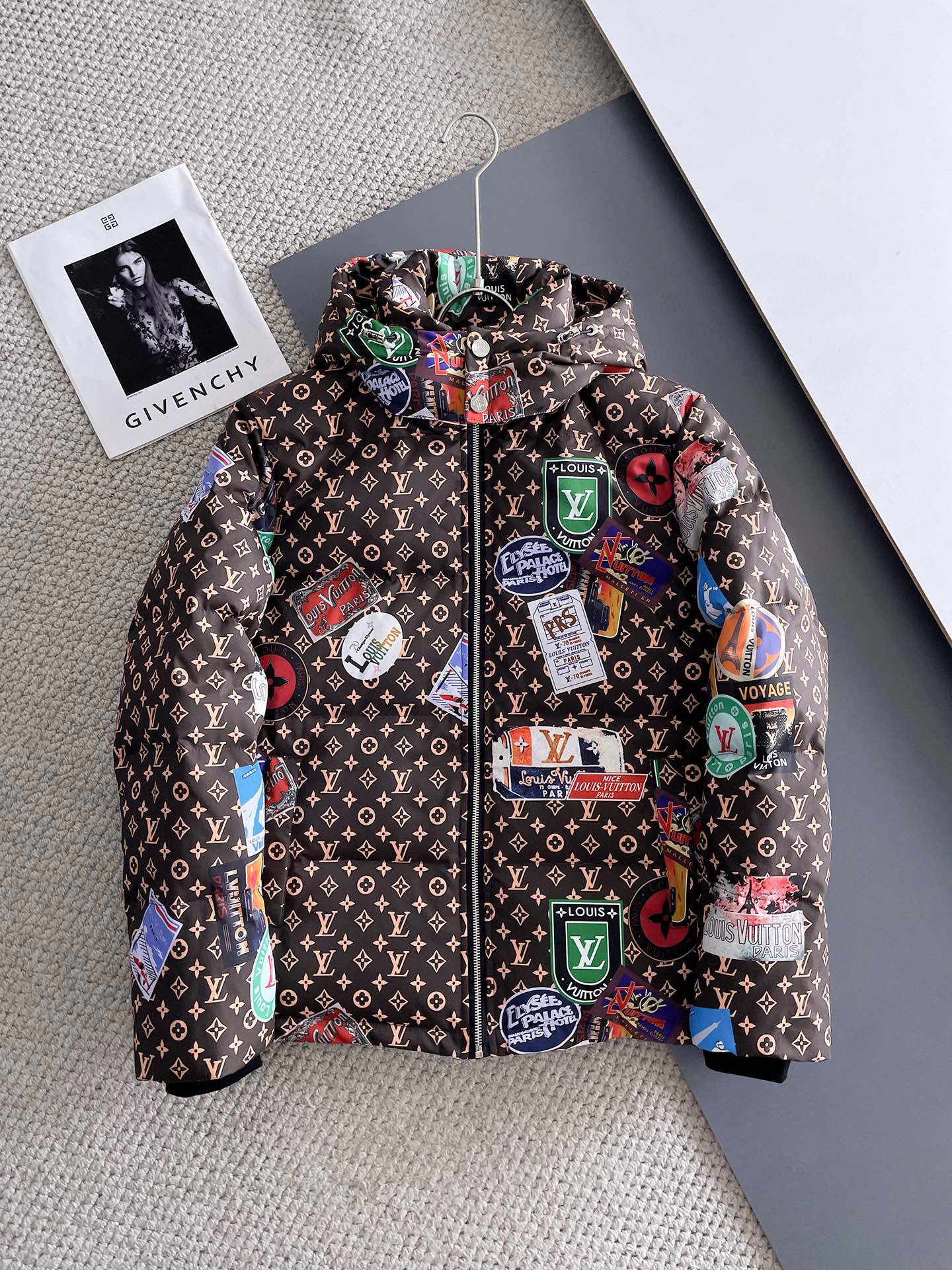 루이비통 남자 패딩