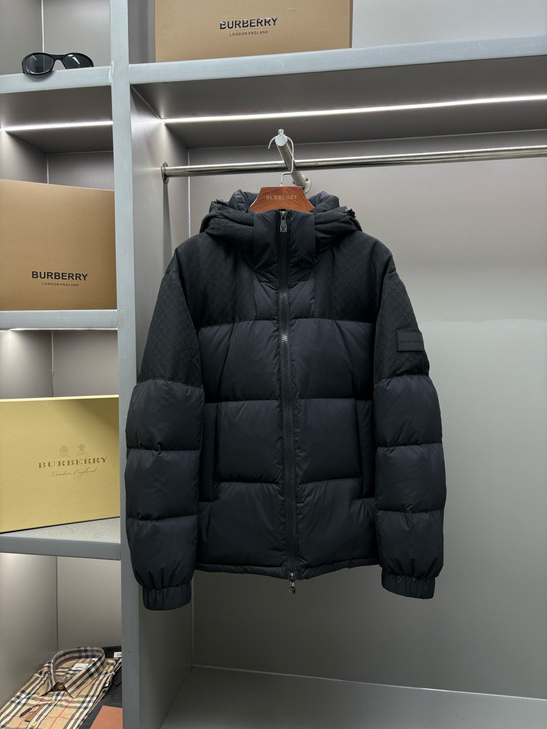 루이비통 남자 패딩