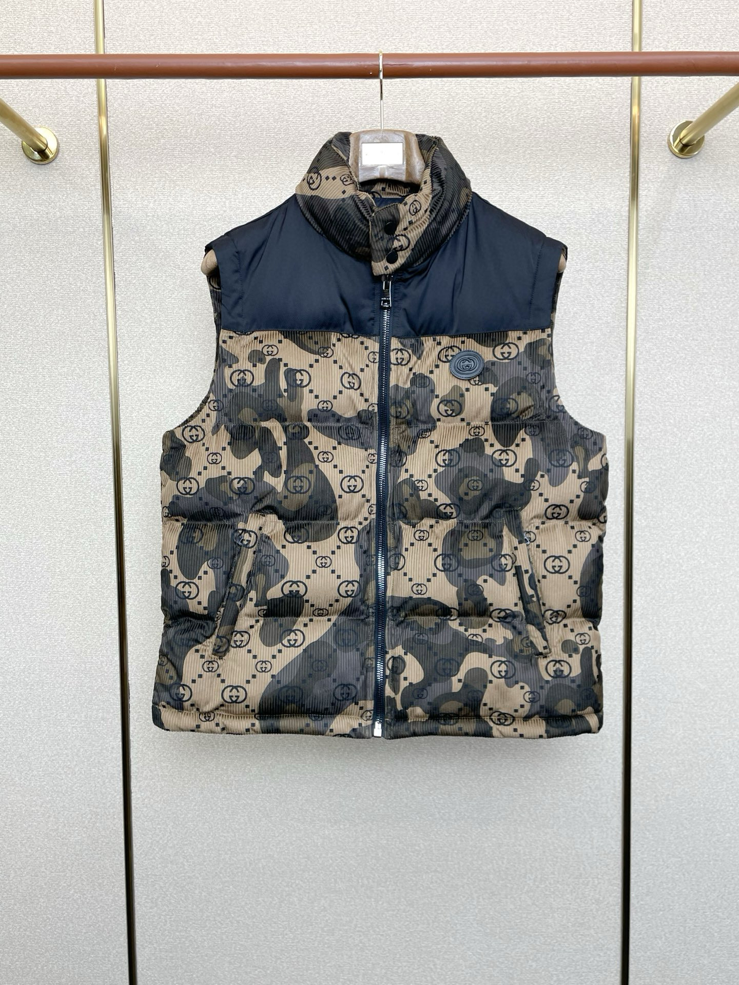 구찌 2컬러 남자 조끼