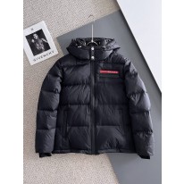 프라다 남자 패딩