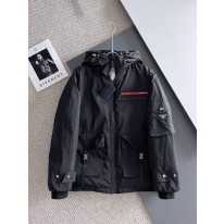 프라다 남자 패딩