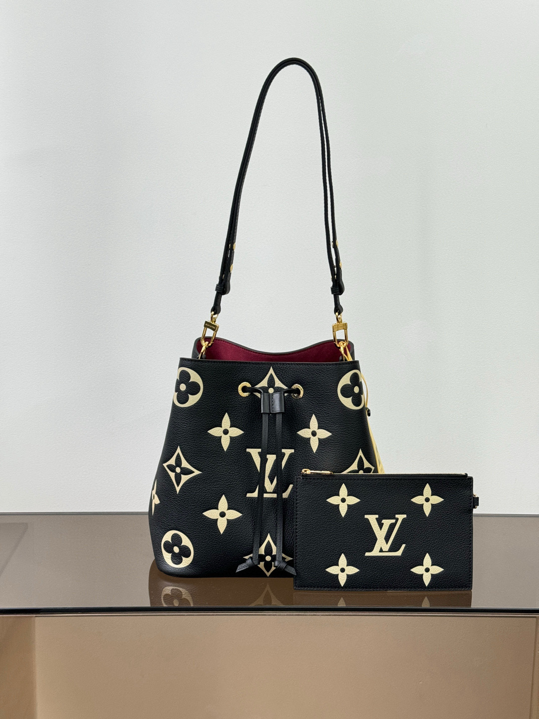 루이비통 M45497 미디움 여자가방