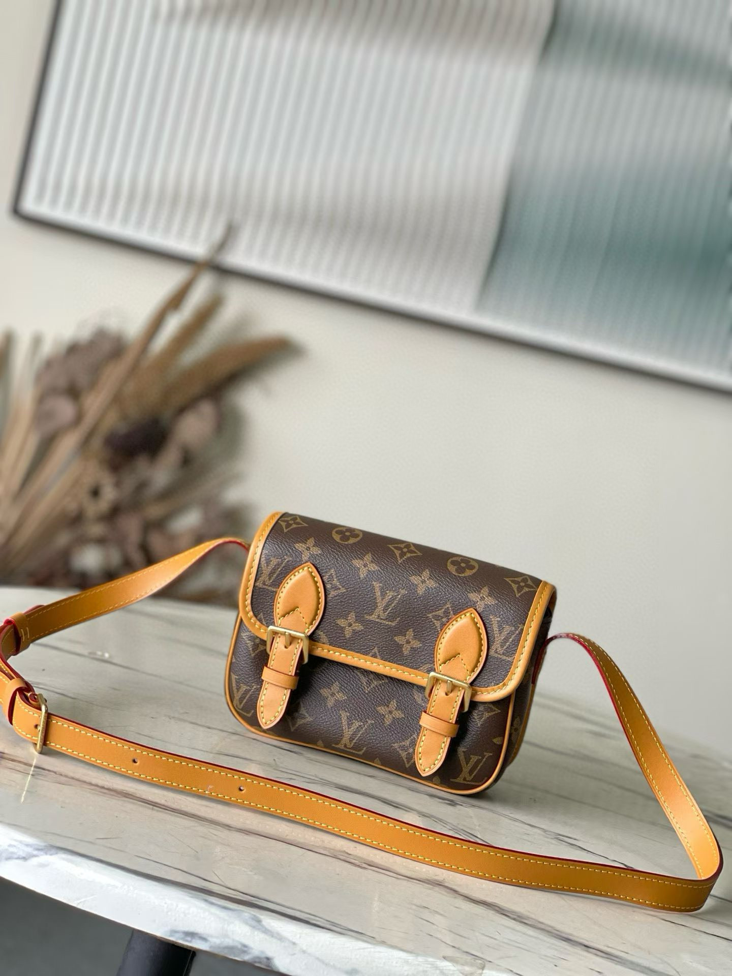 루이비통 M26805 남녀공용가방