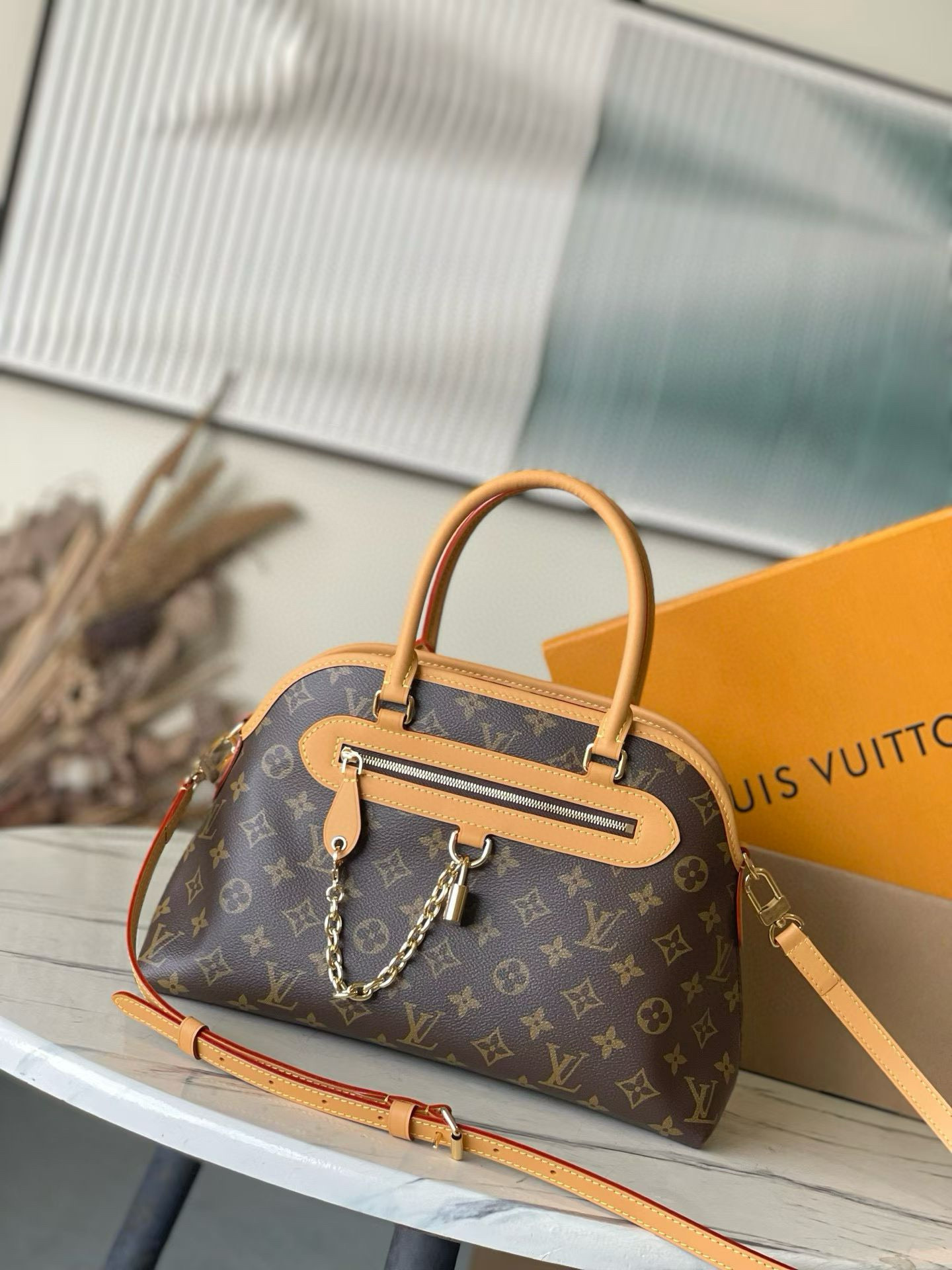 루이비통 M15208 남녀공용가방