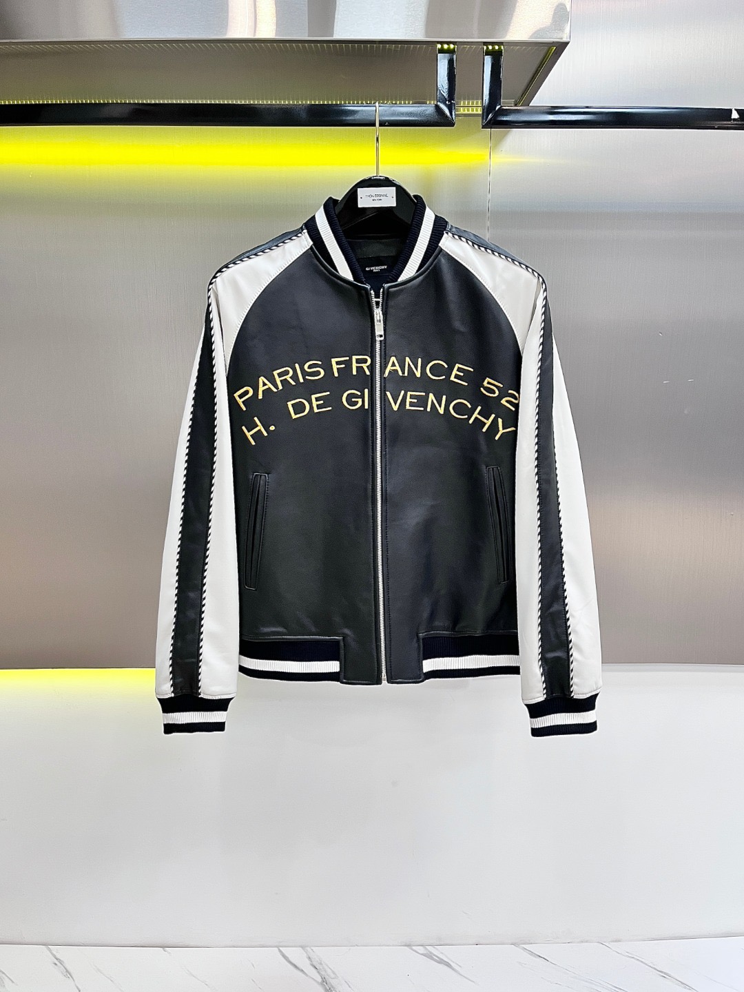 지방시 양가죽 자켓