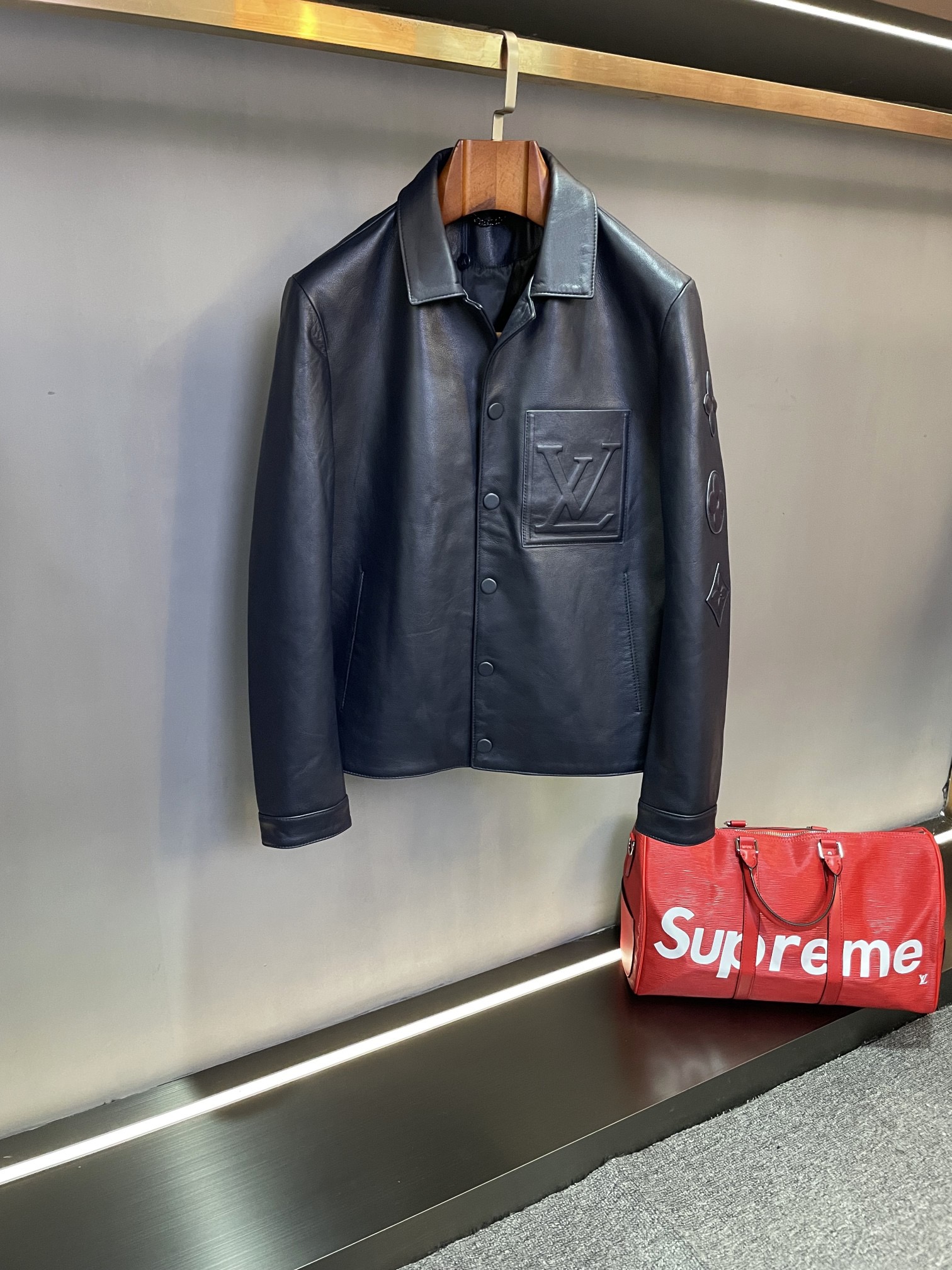 루이비통 양가죽 자켓