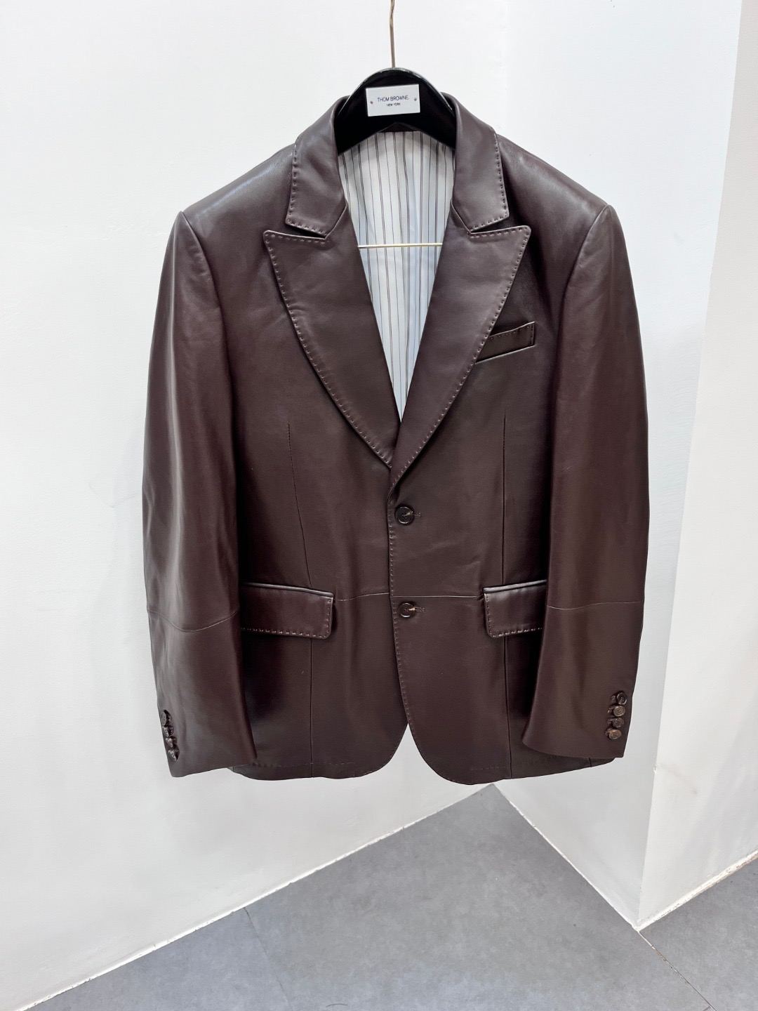 브루넬로 쿠치넬리 양가죽 자켓