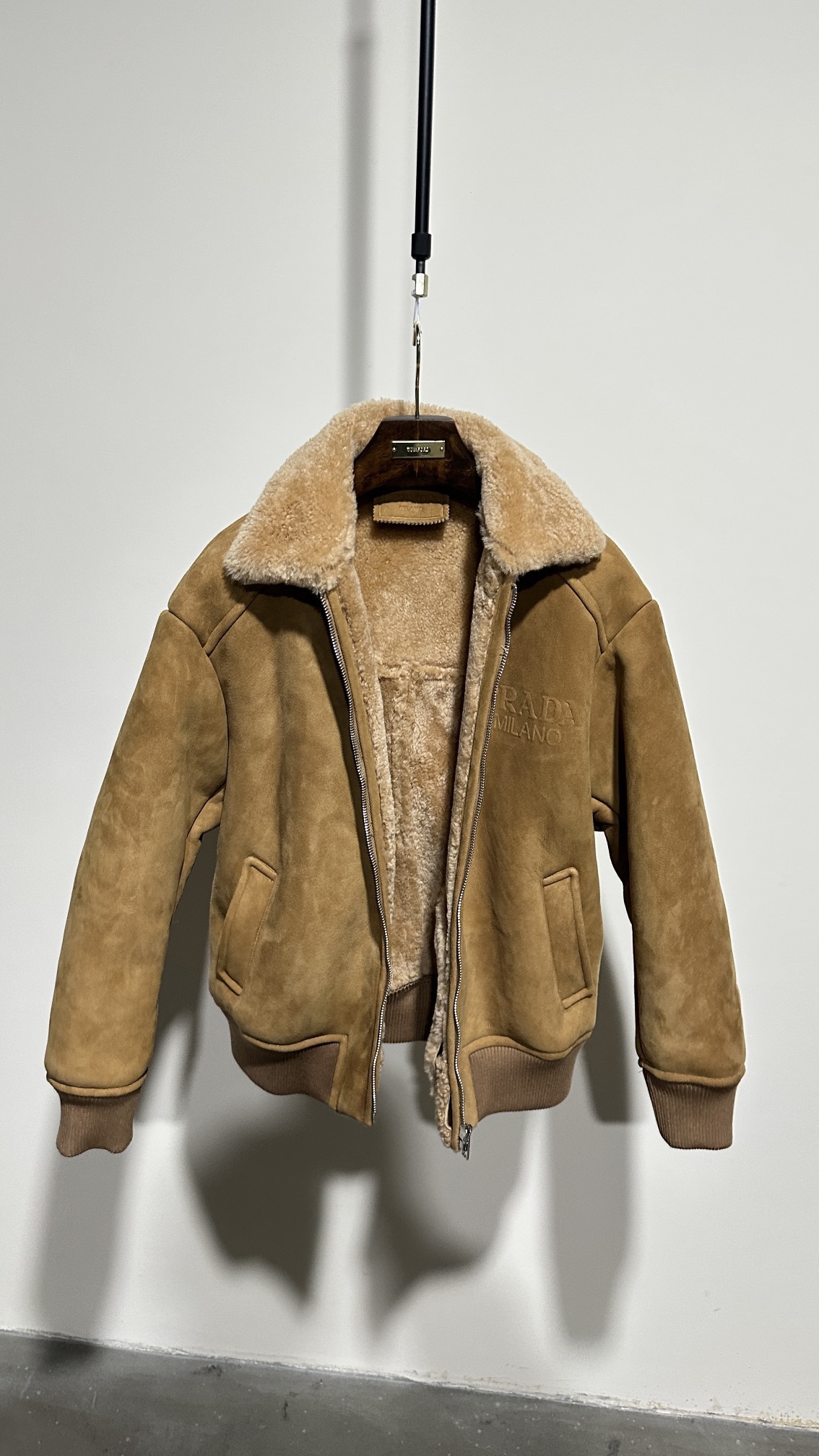 프라다 양가죽 자켓