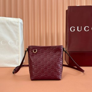 구찌 847090 여자가방