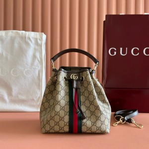 구찌 841313 여자가방