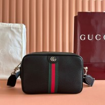 구찌 834468 남자가방