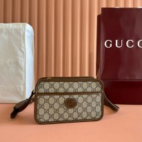 구찌 658572 남자가방