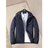 프라다 남자 패딩