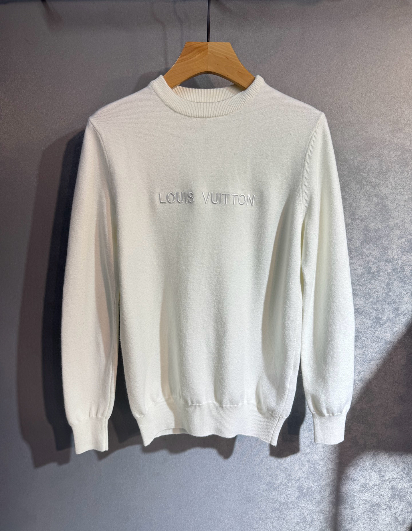 루이비통 남자 니트