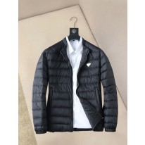 프라다 남자 패딩