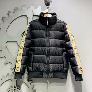구찌 남자 패딩