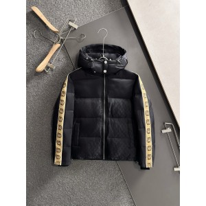 구찌 남자 패딩