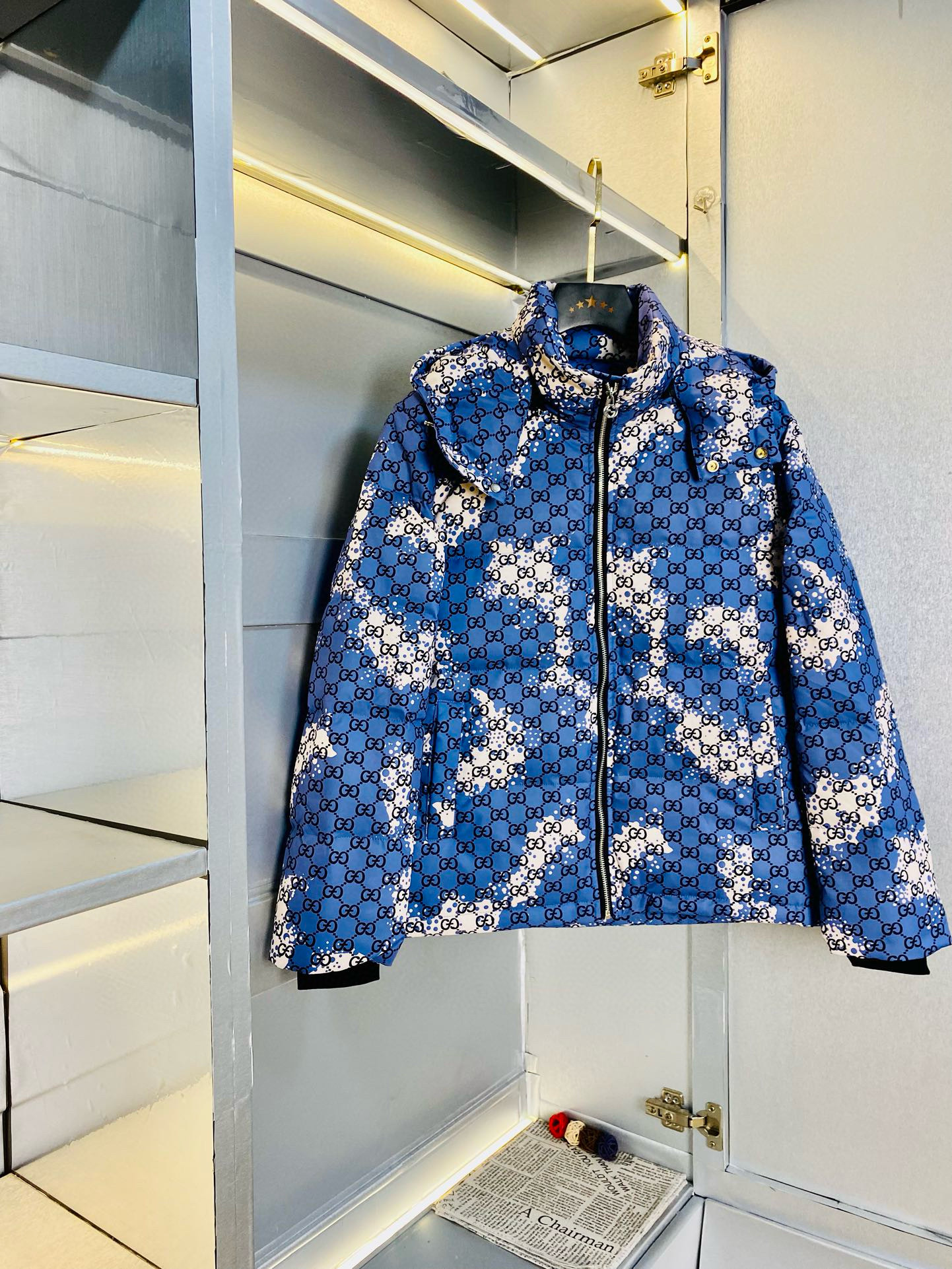 구찌 남자 패딩 2컬러