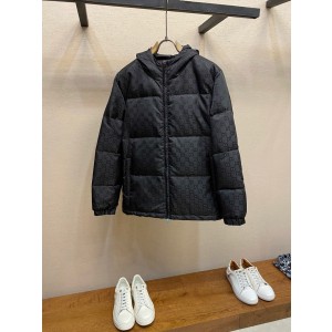 구찌 남자 패딩