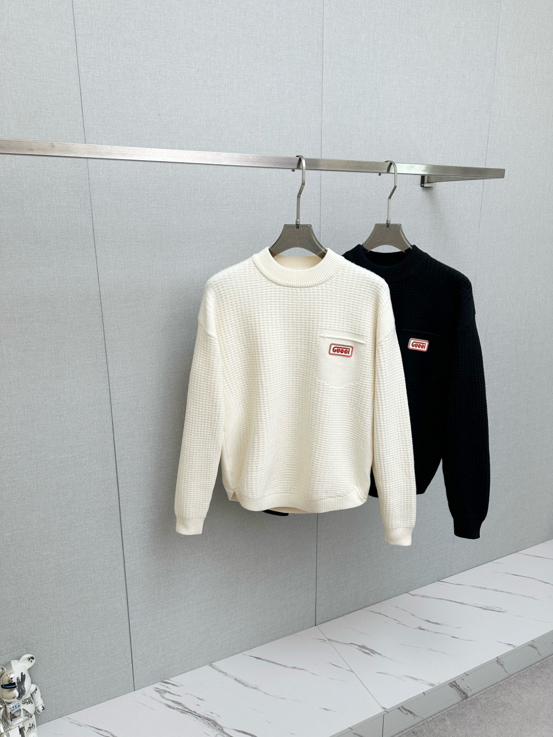 구찌 남자 니트