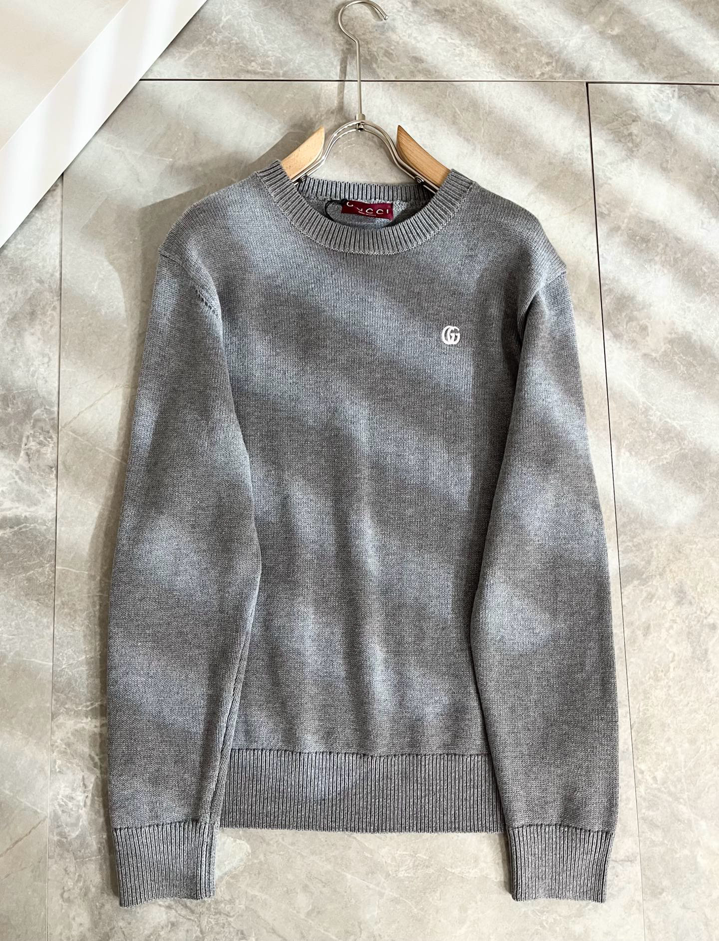 구찌 남자 니트